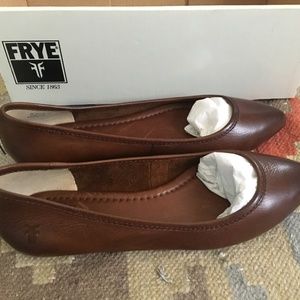 New Frye Regina Ballet Shoes - Cognac 8M